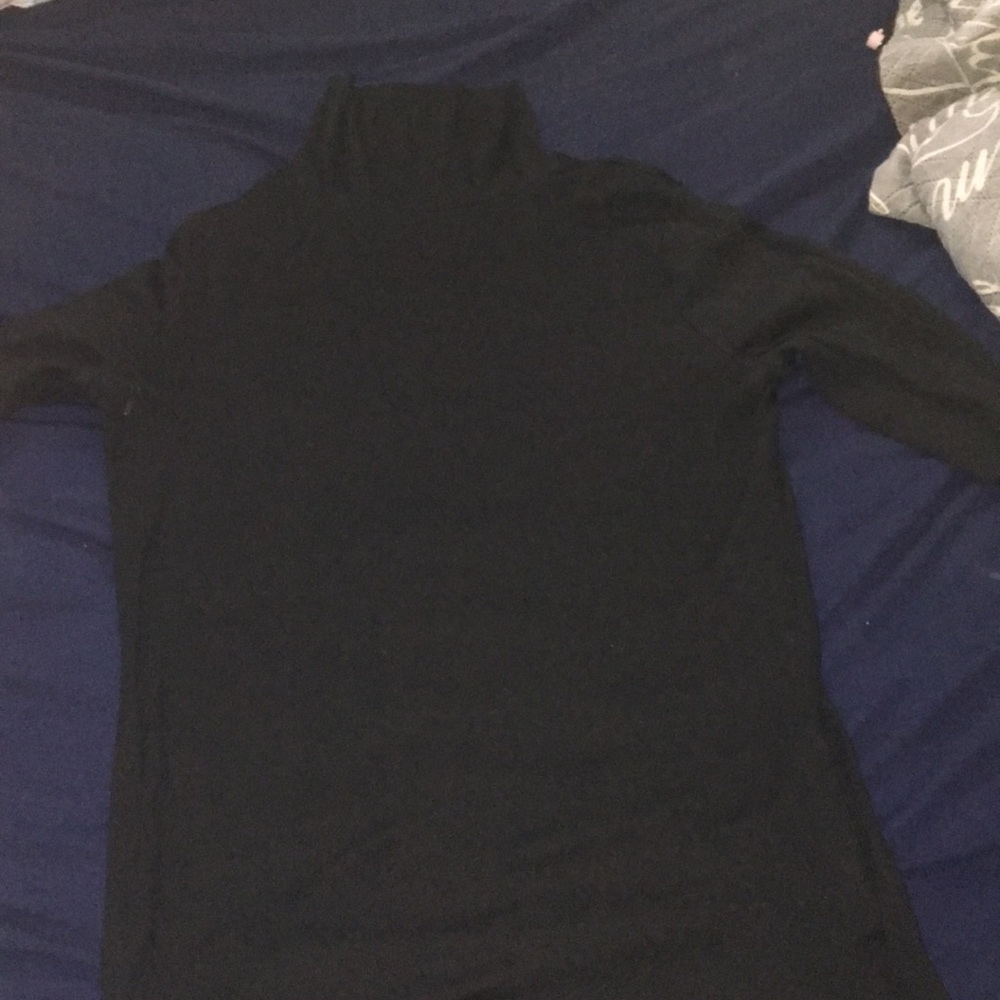 Long sleeve turtle neck